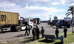 Port est, barrages, gilets jaunes, forces de l'ordre, gendarmes, intervention, 17 décembre