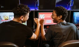 La premiĂšre finale d'Esports Arena va avoir lieu au Creps ce samedi 17 octobre