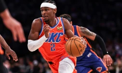 La star canadienne du Thunder d'Oklahoma, Shai Gilgeous-Alexander, lors d'un match de saison réguliÚre face aux Knicks, le 31 mars 2024 à New York