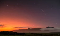 volcan honga tonga jusque dans le ciel de la Réunion