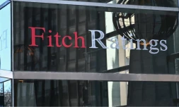 La note souveraine de la France menacée de passer en catégorie inférieure par Fitch qui ouvre le bal des revues d'automne des agences de notation