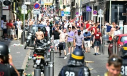 Rixes entre supporters à l\'issue du match entre la Russie et l\'Angleterre, le 11 juin 2016 au Vélodrome