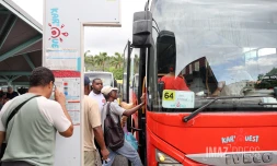 réseaux kar'ouest à la gare routière de saint-paul 