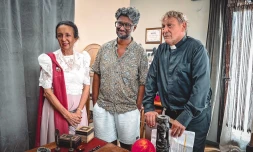 Région Réunion : Huguette Bello à Saint-Paul sur le tournage de la série "En Boucle"
