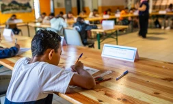  Le Port : Léa Nirlo remporte le concours d'orthographe pour la deuxième fois 
