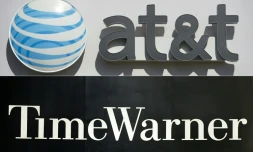 Photo montage des sigles de AT & T et Time Warner qui ont annoncé leur fusion