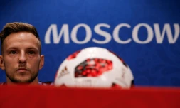 Le milieu croate Ivan Rakitic en conférence de presse à Moscou le 13 juin 2018 veille de la finale du Mondial face à la France
