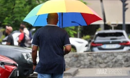 temps gris , nuageux , pluie