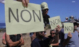Manifestation contre la crrière de Bois Blanc - Touch Pa Nout Roche