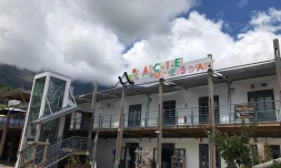 Archipel des métiers d’art : une exploitation de locaux artisanaux à Cilaos 