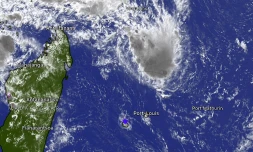 La dépression tropicale à 840 km de La Réunion, un passage au stade de cyclone envisagé à partir de lundi