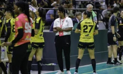 Saint-Denis : une star du handball péi à la rencontre de la nouvelle génération