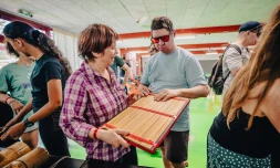 Saint-Denis : un voyage sensoriel à La Réunion pour des personnes atteintes de surdicécité