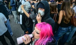 Des élèves bloquent le lycée Antoine de Saint-Exupéry à Lyon, le 29 septembre 2026 ( AFP / OLIVIER CHASSIGNOLE )