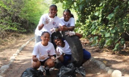 Les footballeuses de la Saint-Pauloise FC s'engagent dans la protection de l'environnement 