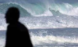 Maintien de la vigilance jaune vagues - submersion entre le Port et Saint-Philippe