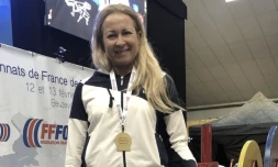 Sylvier Pellier championne de France développé-couché