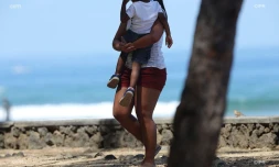 femme et enfant 
