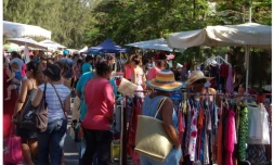 Brocante du front de mer de Saint-Leu