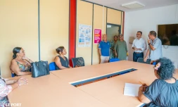 Le maire du Port rencontre les agents du CCAS