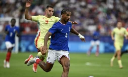 Loïc Badé lors de la finale des Jeux olympiques France-Espagne, au Parc des Princes, le 9 août 2024, à Paris.  