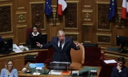 Gérard Larcher s'adresse aux sénateurs aprÚs sa réélection à la présidence du Sénat, le 2 octobre 2023, à Paris ( AFP / Thomas SAMSON )