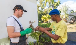 Le Port : deux personnes autistes en stage aux services de la ville