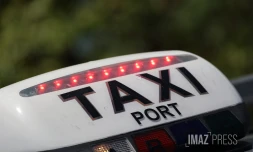 Taxi 