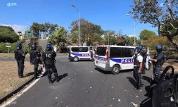 Affrontements entre jeunes et forces de l'ordre au rond-point du Moufia