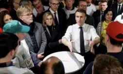 Le président Emmanuel Macron au Salon de l'agriculture, à Paris, le 24 février 2024 ( POOL / Ludovic MARIN )