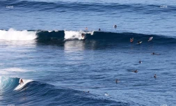 surf pendant confinement 