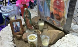 Mineurs piégés au Mexique: brusque montée des eaux, colère des familles 