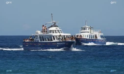 Bateau le grand bleu