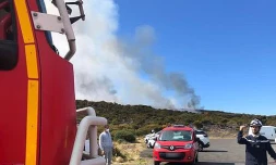 Incendie au Maïdo : la fumée visible de loin 