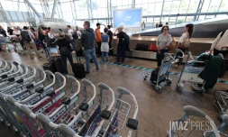 Aéroport Roland-Garros : la nouvelle aérogare arrivée a accueilli ses premiers passagers