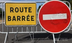 panneeau route barrée