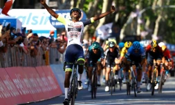 L'Erythréen Biniam Girmay a remporté mardi 17 mai la 10e étape du Giro à Jesi, en Italie
