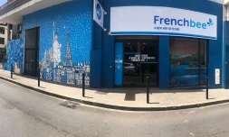 French Bee : le point de vente de Saint-Pierre s'orne d'une fresque réalisée par Richard Riani