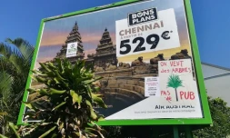 Extinction Rebellion, action coup de poing, publicité, panneaux publicitaires