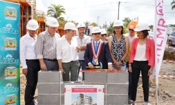 Le Tampon : pose de premières pierres des groupes d'habitations Sautron et Baret