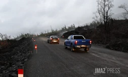 Route des laves : le brise-roche s'attaque à la lave refroidie, les travaux de reconstruction de la RN2 démarrent ce lundi 