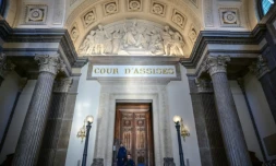 L'entrée de la Cour d'assises où se déroule le procès d'une ancienne employée de crèche poursuivie pour meurtre sur mineur, le 1er avril 2025 à Lyon, dans le Rhône ( AFP / OLIVIER CHASSIGNOLE )