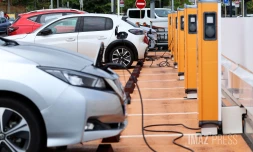 borne de recharge pour voitures électriques 