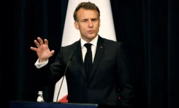 Le président de la République Emmanuel Macron à Tirana, en Albanie, le 17 mai 2025 ( AFP / Ludovic MARIN )