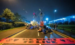 Blocage des accès à l'imprimerie du groupe News Corporation à Broxbourne (Royaume-Uni), par des membres du collectif Exctinction Rebellion, le 4 septembre 2020