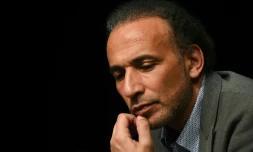 L'islamologue suisse Tariq Ramadan lors d'une conférence à Bordeaux, le 26 mars 2016