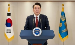 Le président sud-coréen Yoon Suk Yeol, menacé de destitution après sa brève proclamation de la loi martiale, a affirmé vouloir "se battre jusqu'à la dernière minute", jeudi 12 décembre 2024 dans une allocution télévisée