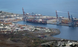 le grand port maritime , port est 