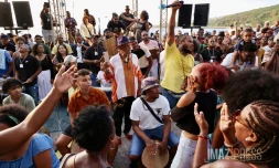 Saint-Leu : un big kabar maloya réunit 100 maloyèr [?]