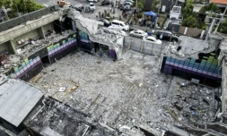 Vue aérienne des ruines de la discothèque Jet Set, dont l'effondrement du toit a fait plus de 200 morts, le 11 avril 2025 à Saint-Domingue, en République dominicaine ( AFP / MARTIN BERNETTI )